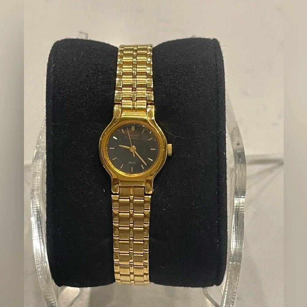 Seiko SX V401-0091 Gold Tone Women’s Watch